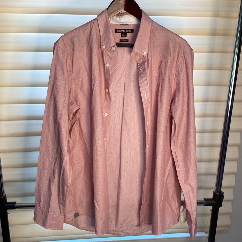 Michael Kors classic fit reddish pink with small white dots men’s shirt size L